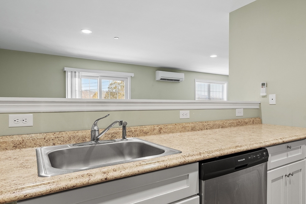 2 bed, 1 bath apartment for rent at 2 South Grove St Unit 210, Bradford — photo 10 of 37