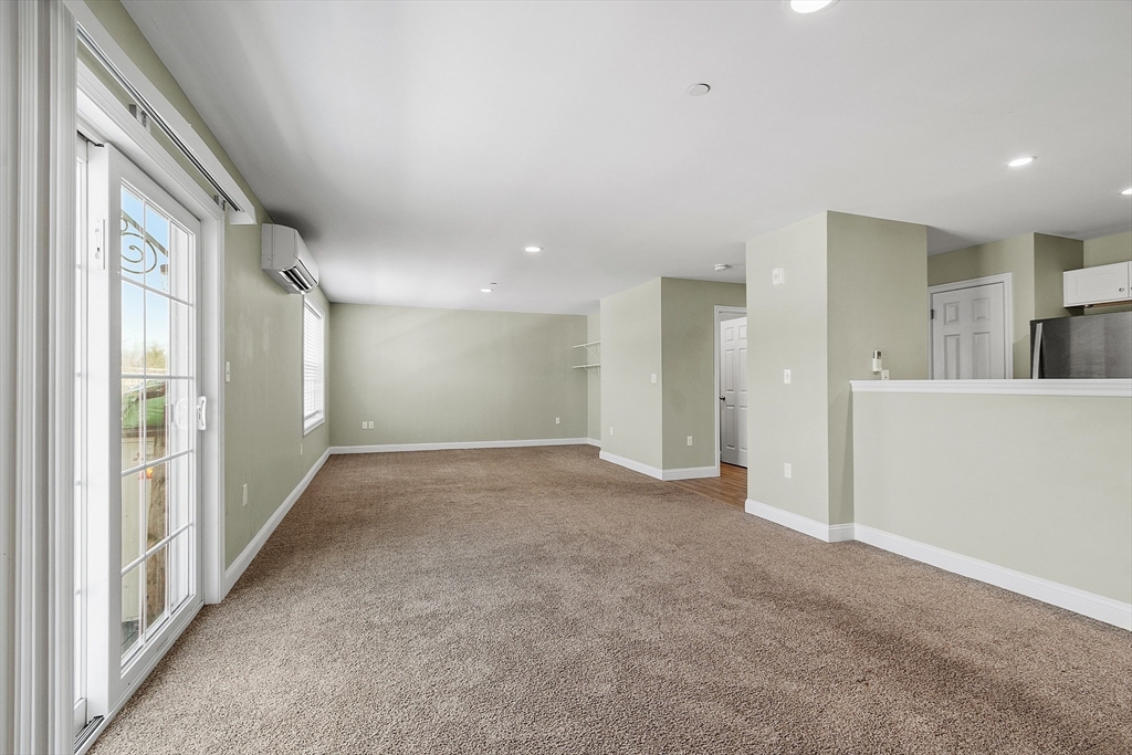 2 bed, 1 bath apartment for rent at 2 South Grove St Unit 210, Bradford — photo 3 of 37