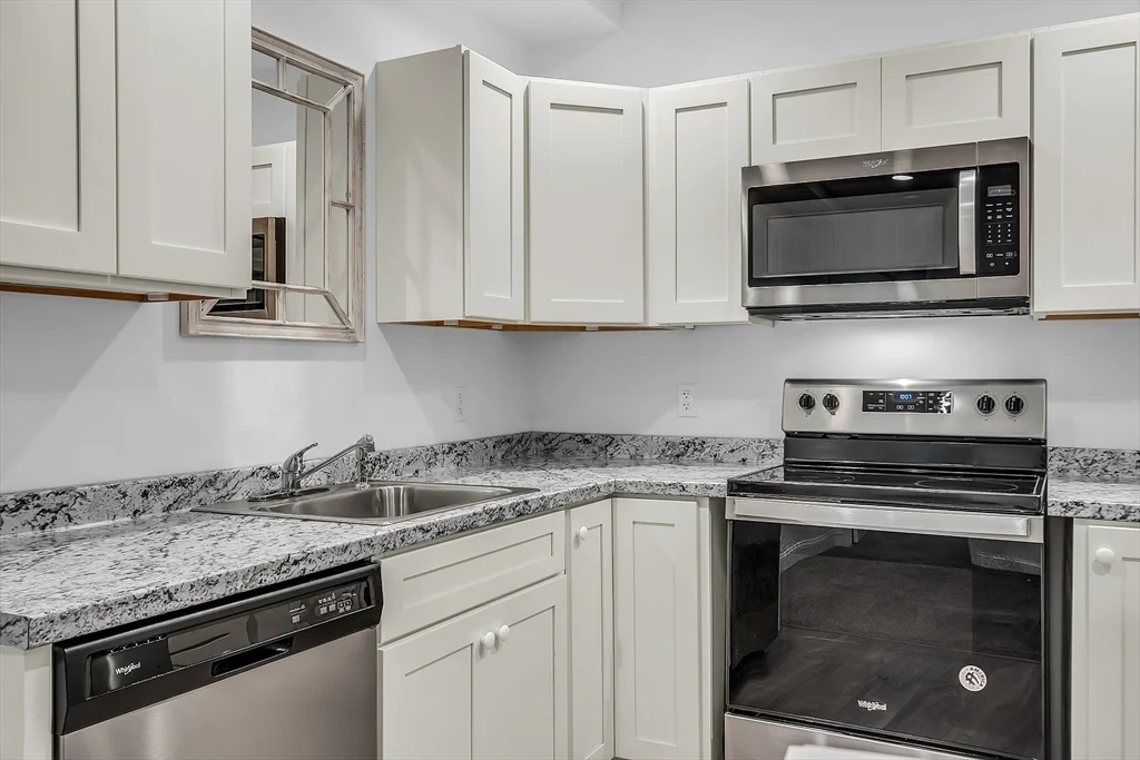 2 bed, 1 bath apartment for rent at 2 South Grove St Unit 311, Bradford