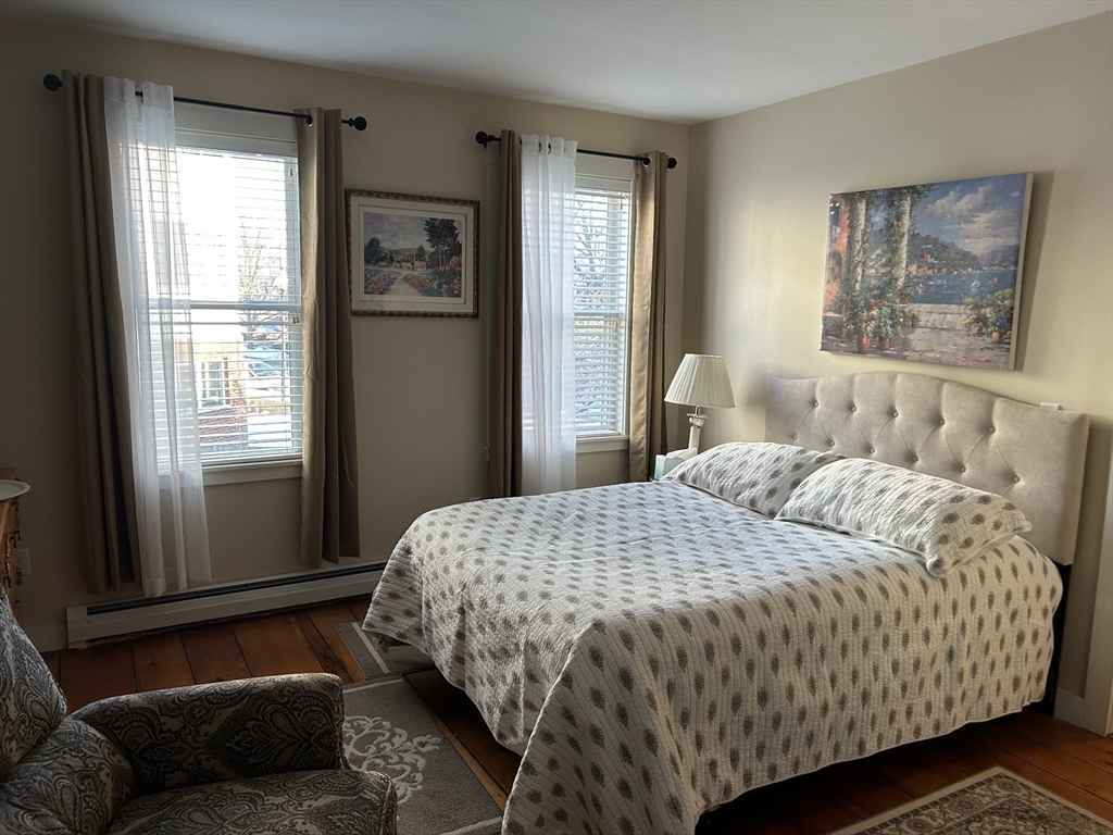 1 bed, 2 bath apartment for rent at 2 Spring Street: Summer/Vacation Unit A, Gloucester — photo 10 of 14