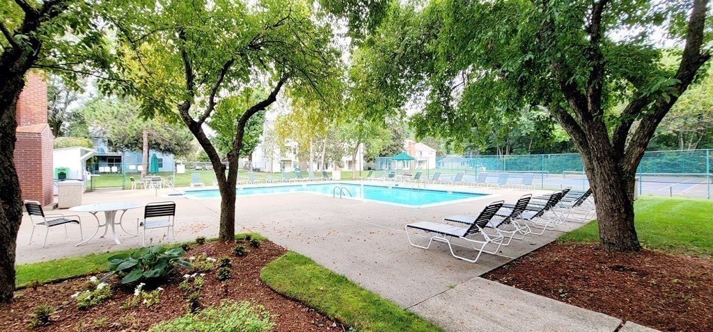 1 bed, 1 bath apartment for rent at 2 Squire Ct Unit 3, Natick — photo 18 of 20