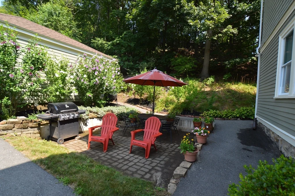 2 bed, 1 bath apartment for rent at 2 Station Rd Unit 1, Salem — photo 14 of 15