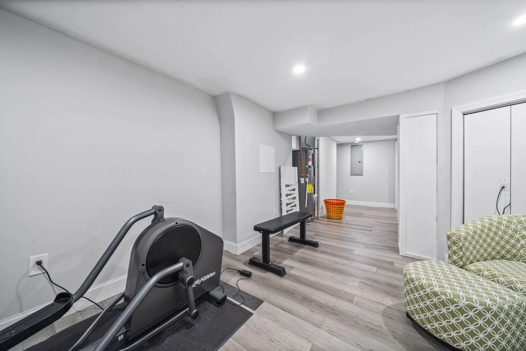 3 bed, 1 bath apartment for rent at 2 Stones Ct, Framingham — photo 16 of 19