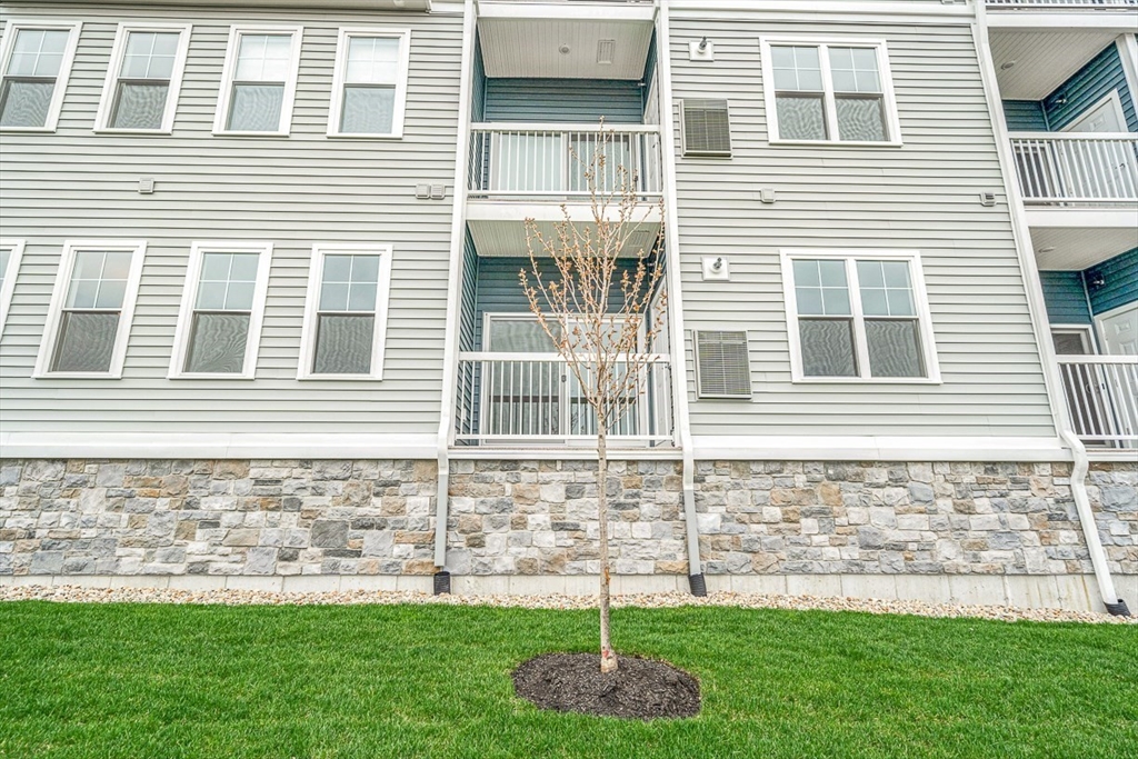 2 bed, 2 bath apartment for rent at 2 Stratton Dr Unit 106, Woburn — photo 30 of 32