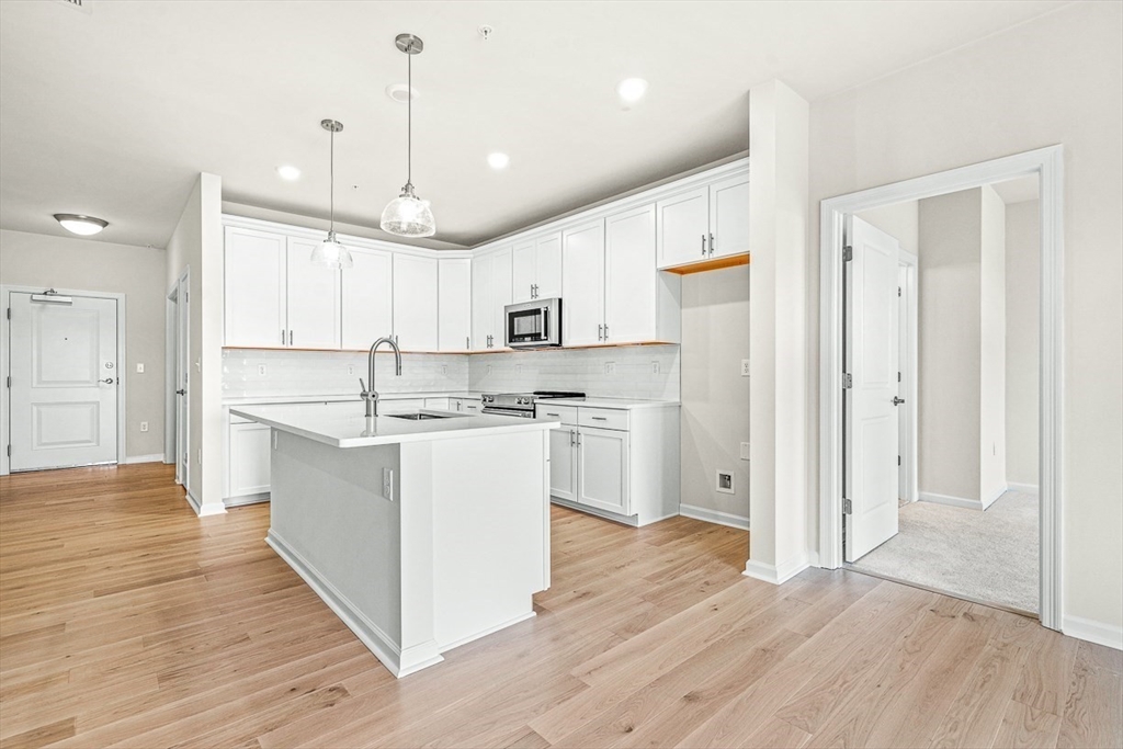 2 bed, 2 bath apartment for rent at 2 Stratton Dr Unit 106, Woburn — photo 11 of 32