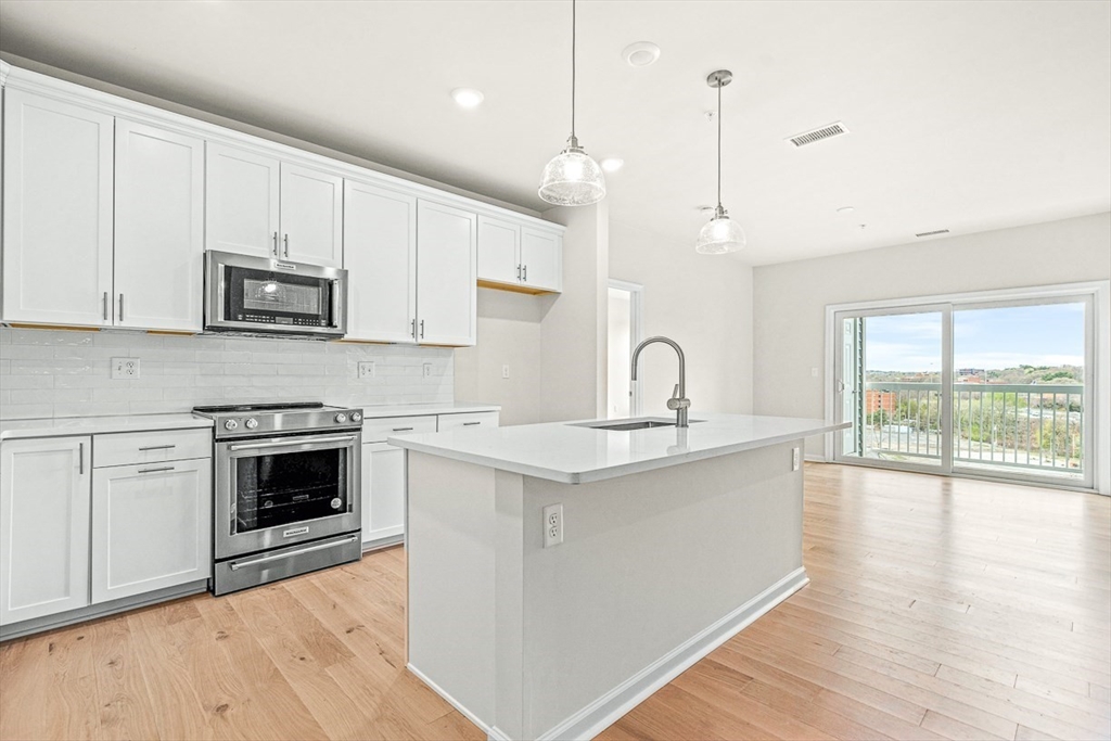 2 bed, 2 bath apartment for rent at 2 Stratton Dr Unit 106, Woburn — photo 12 of 32