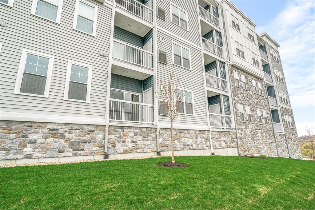 2 bed, 2 bath apartment for rent at 2 Stratton Dr Unit 106, Woburn — photo 29 of 32