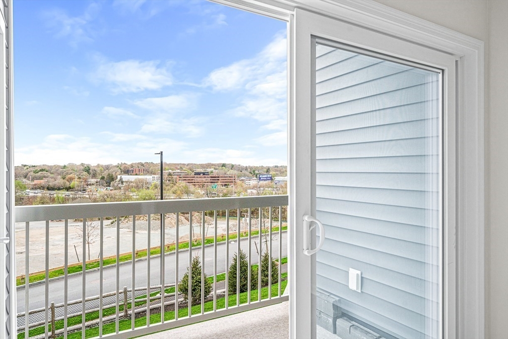 2 bed, 2 bath apartment for rent at 2 Stratton Dr Unit 106, Woburn — photo 17 of 32