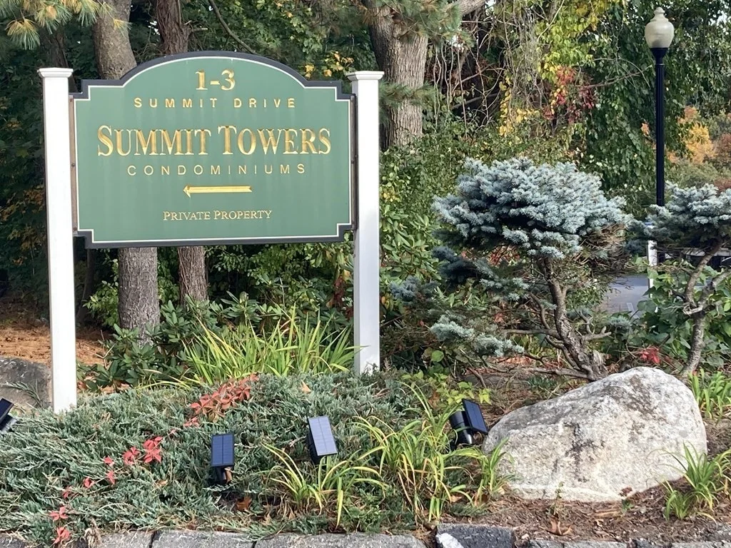 2 bed, 2 bath apartment for rent at 2 Summit Unit 35, Reading