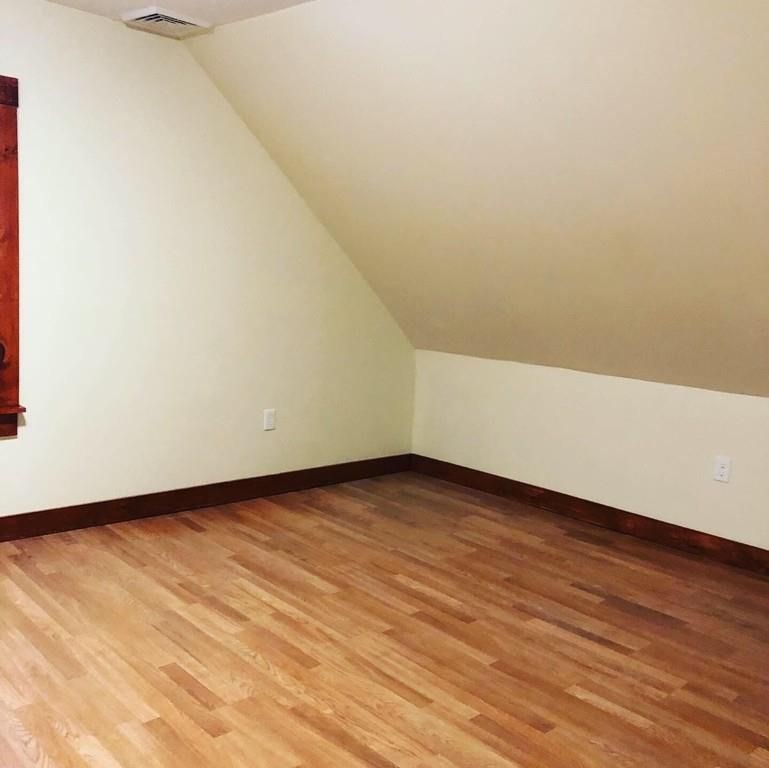 1 bed, 1 bath apartment for rent at 2 Superior St Unit 3, Swampscott — photo 2 of 5