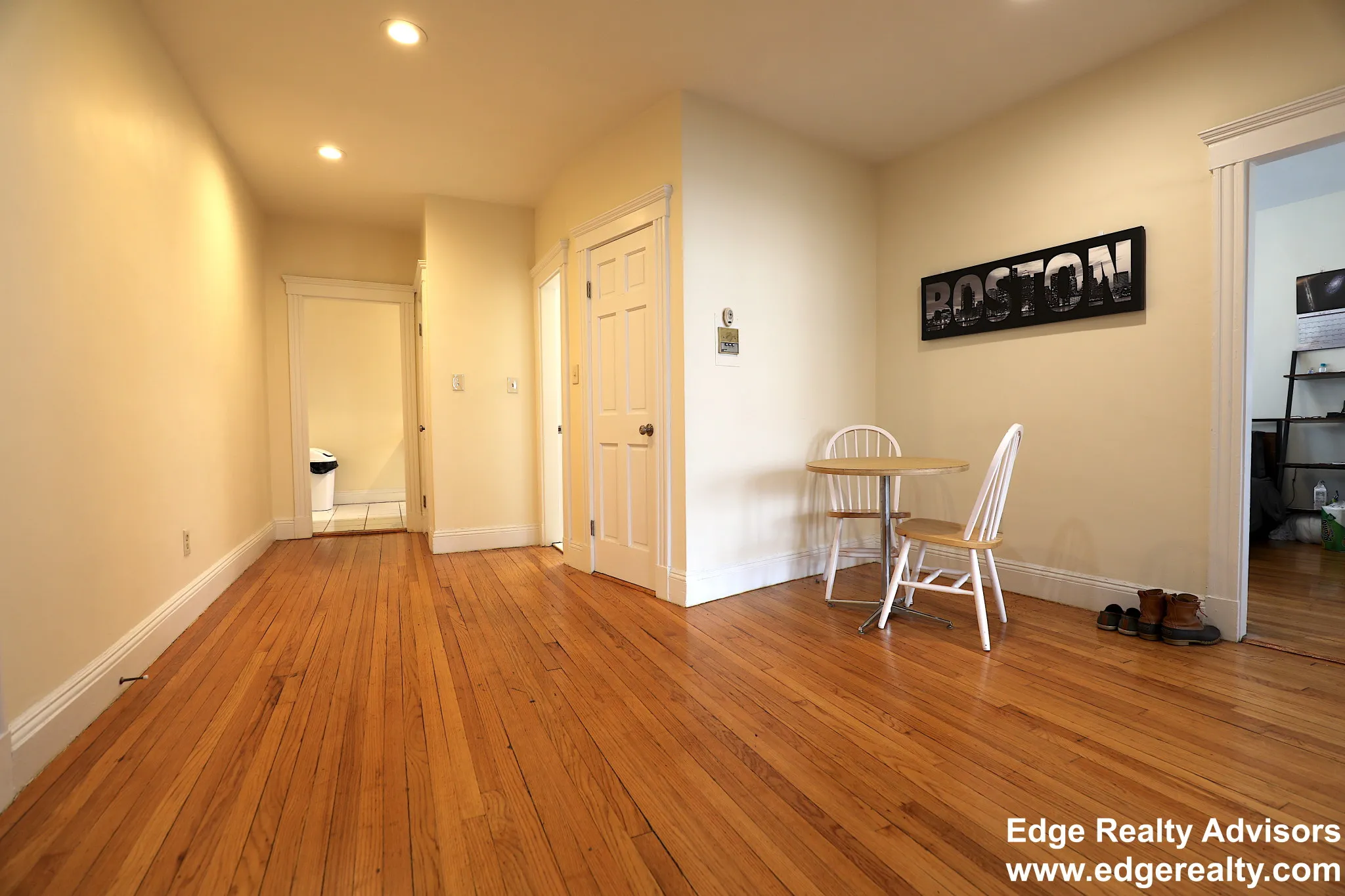 3 bed, 1 bath apartment for rent at 2 Sutherland Rd Unit 31, Brighton