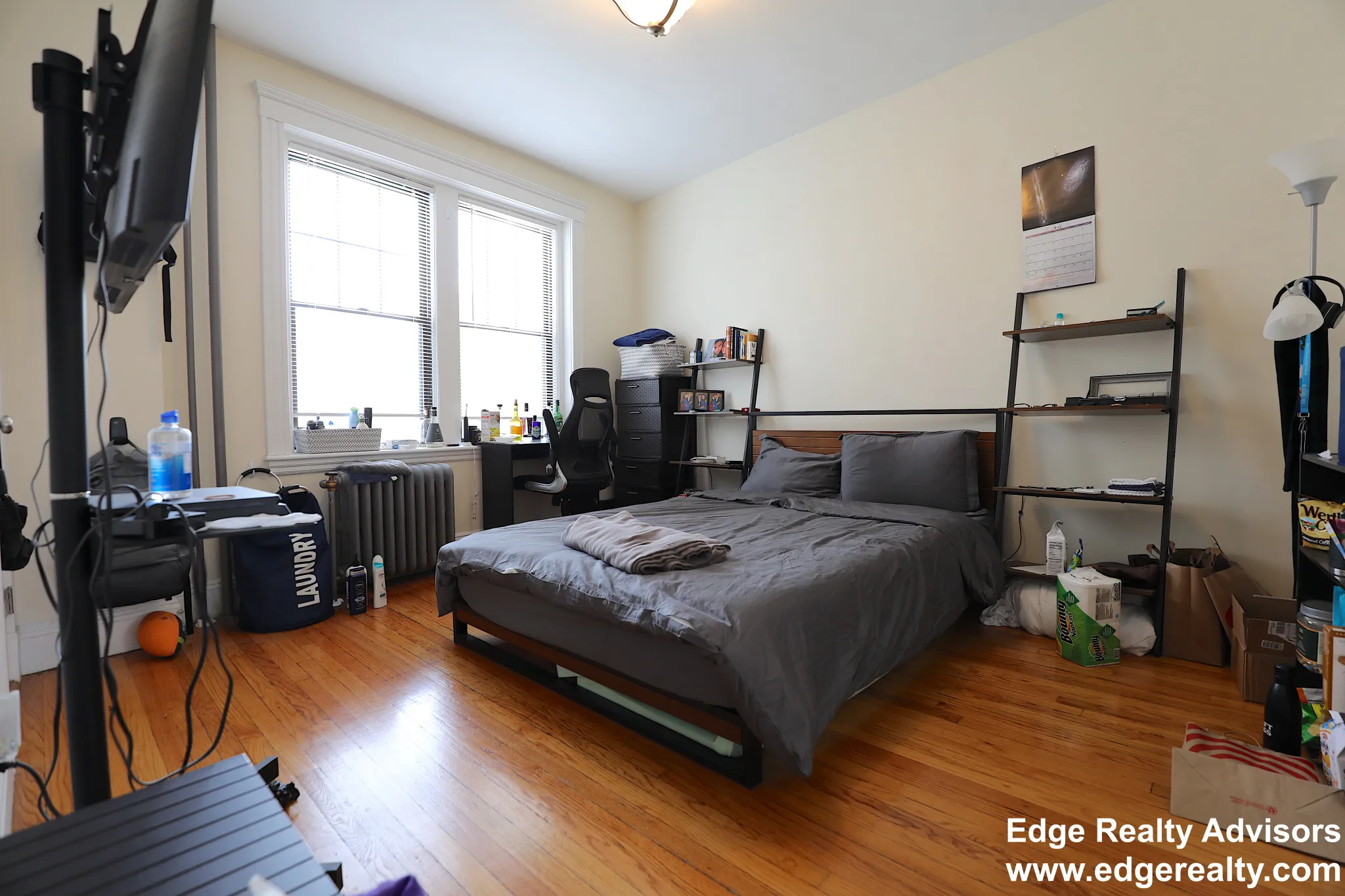 3 bed, 1 bath apartment for rent at 2 Sutherland Rd Unit 31, Brighton — photo 7 of 9