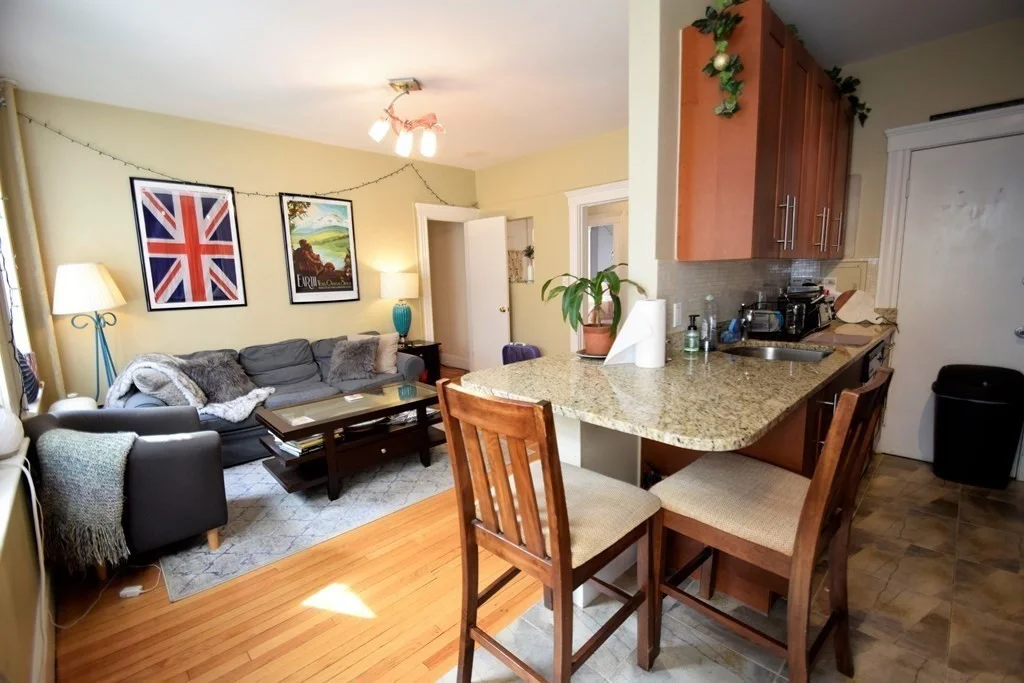 2 bed, 1 bath apartment for rent at 2 Sutherland Rd Unit 32, Brighton — photo 3 of 14