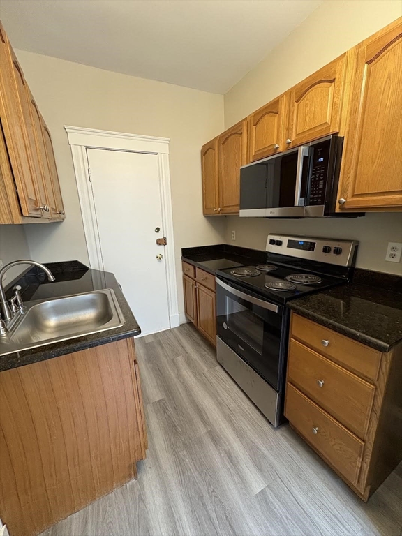 2 bed, 1 bath apartment for rent at 2 Sutherland Rd Unit 41, Brighton — photo 15 of 20