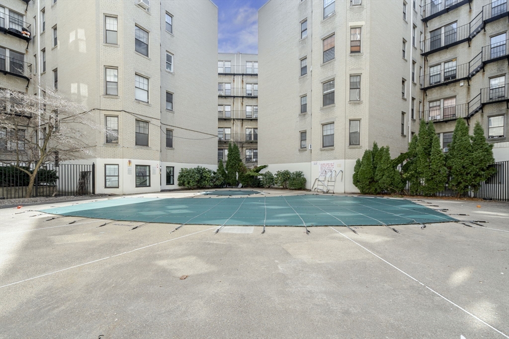 2 bed, 1 bath apartment for rent at 2 Sutherland Rd Unit 41, Brighton — photo 20 of 20