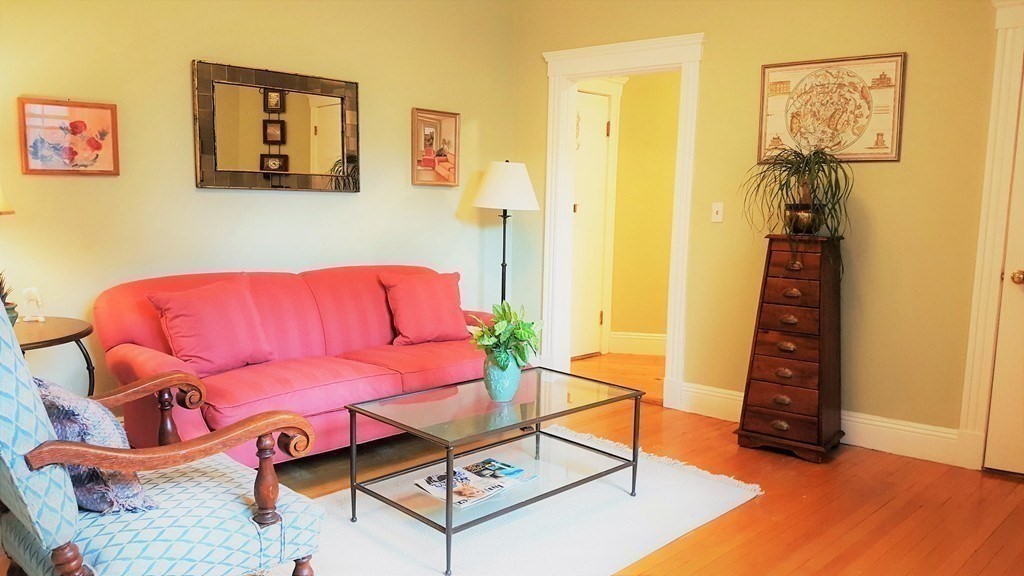 1 bed, 1 bath apartment for rent at 2 Sutherland Rd Unit 43, Brighton — photo 2 of 7