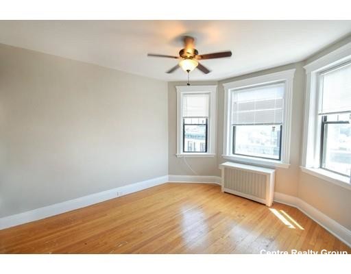 3 bed, 1 bath apartment for rent at 2 Sutherland Rd Unit 51, Brighton — photo 10 of 11