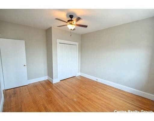 3 bed, 1 bath apartment for rent at 2 Sutherland Rd Unit 51, Brighton — photo 7 of 11