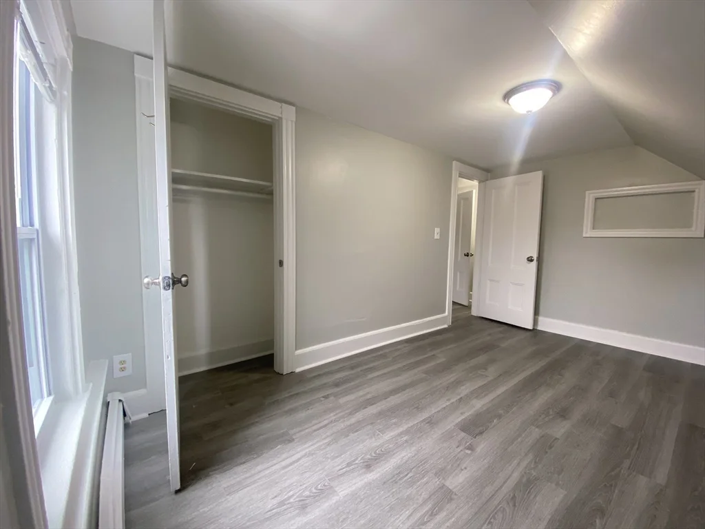 4 bed, 1 bath apartment for rent at 2 Swetts Ct Unit -, Watertown — photo 11 of 17