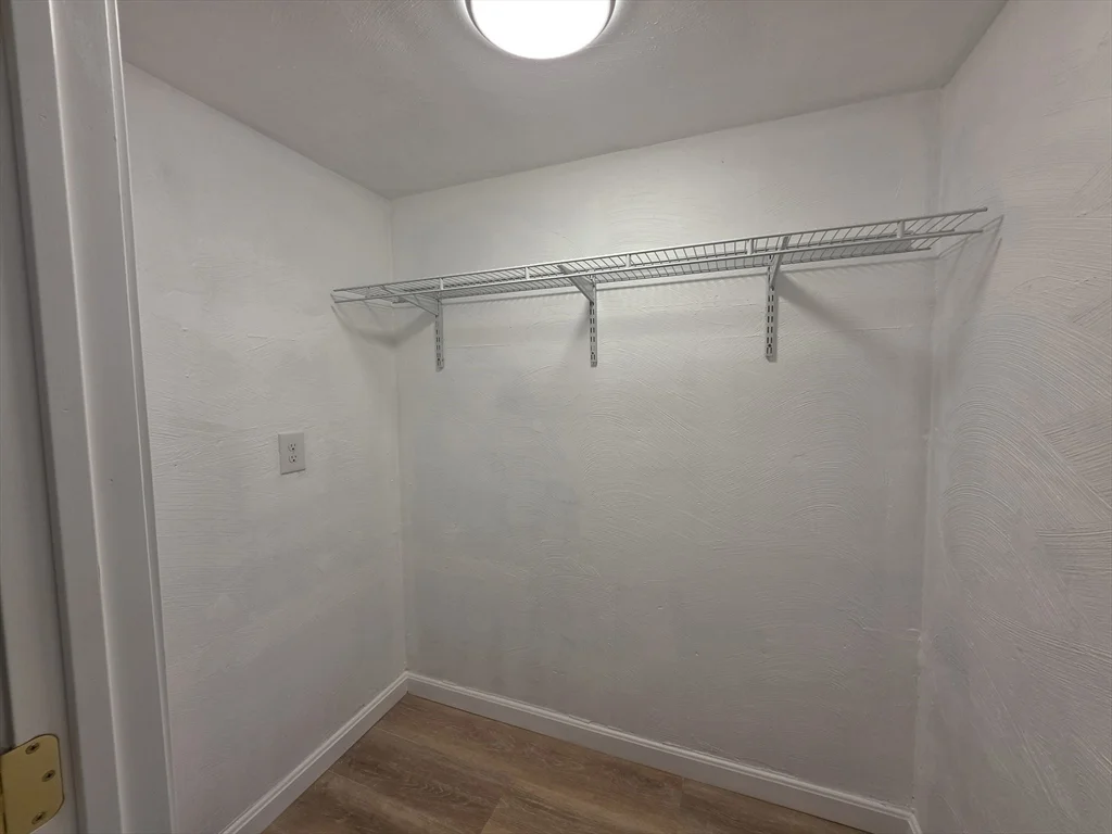 2 bed, 1 bath apartment for rent at 2 Tideview Path Unit 8, Manomet — photo 7 of 13