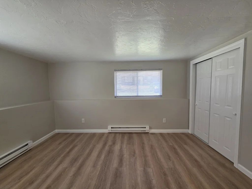 2 bed, 1 bath apartment for rent at 2 Tideview Path Unit 8, Manomet — photo 8 of 13