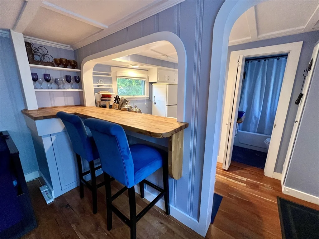 1 bed, 1 bath apartment for rent at 2 Timer Way Unit 2, Rockport — photo 4 of 14