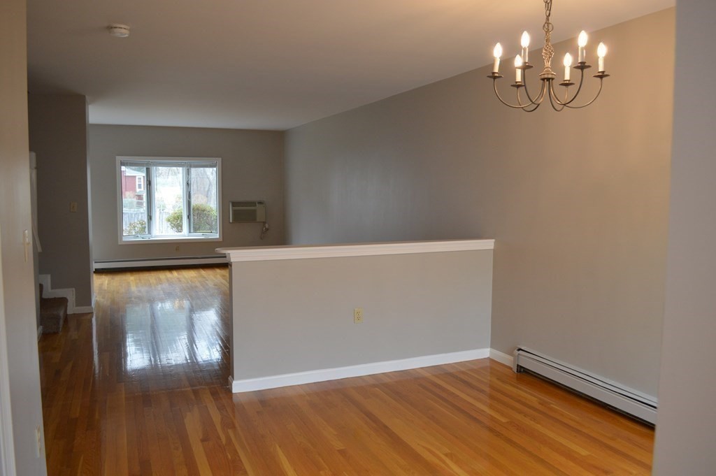 2 bed, 1 bath apartment for rent at 2 Turning Mill Ln Unit 2, Quincy — photo 4 of 25