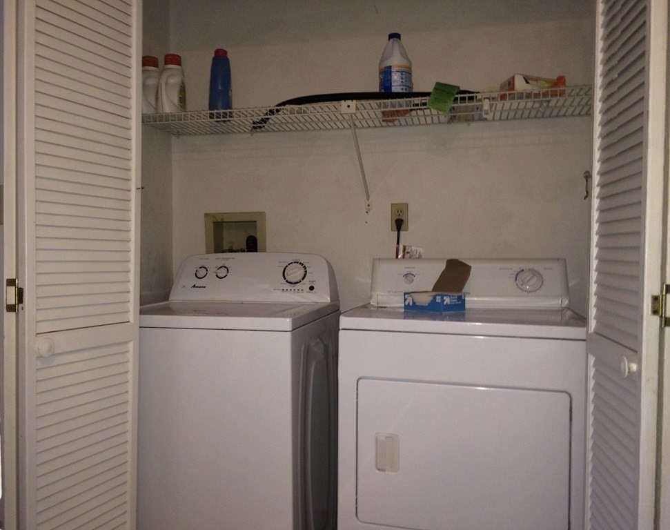 2 bed, 1 bath apartment for rent at 2 Turning Mill Ln Unit 2, Quincy — photo 15 of 25