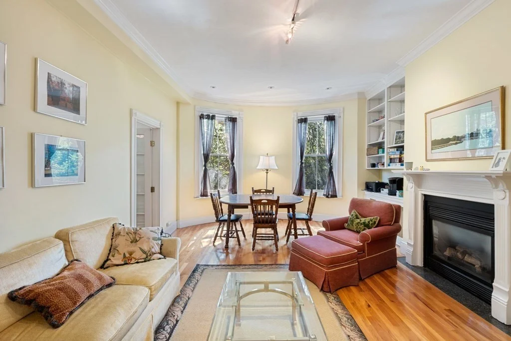 3 bed, 1 bath apartment for rent at 2 Union Park St Unit 3, South End
