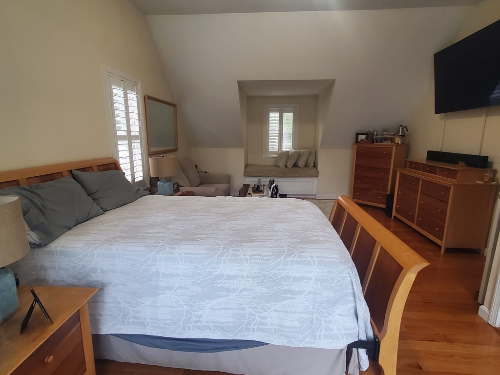3 bed, 1 bath apartment for rent at 2 Valley Rd Unit 0, Whitman — photo 11 of 26