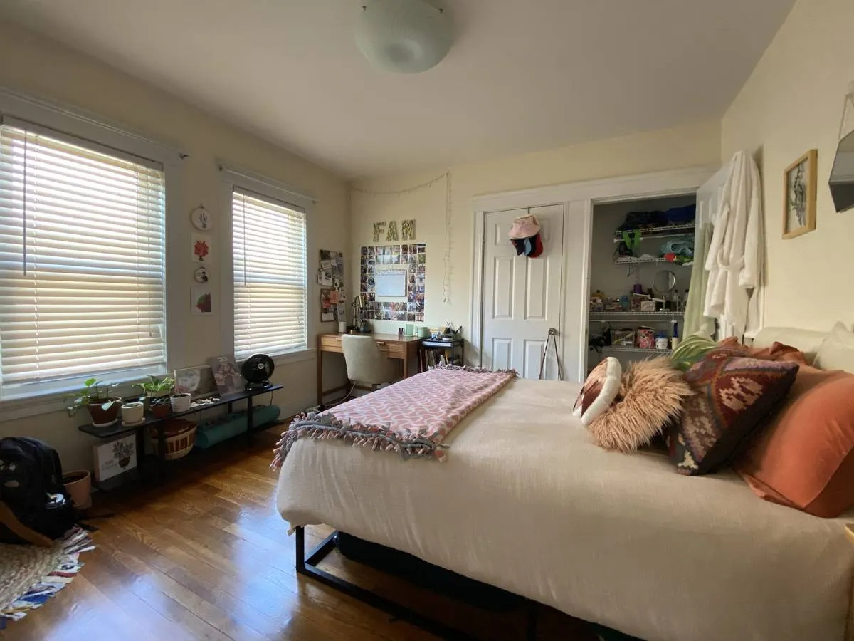 3 bed, 1 bath apartment for rent at 2 Vassar St Unit 1, South Medford — photo 6 of 11