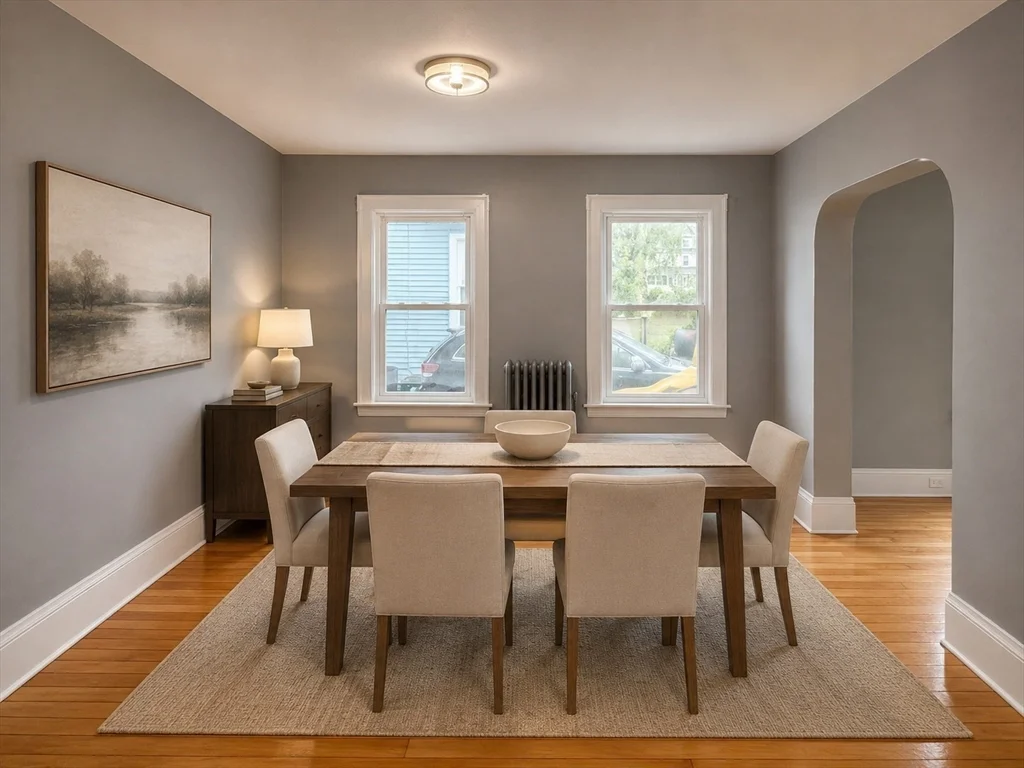 3 bed, 1 bath apartment for rent at 2 View St Unit Unit 1, Worcester — photo 3 of 10