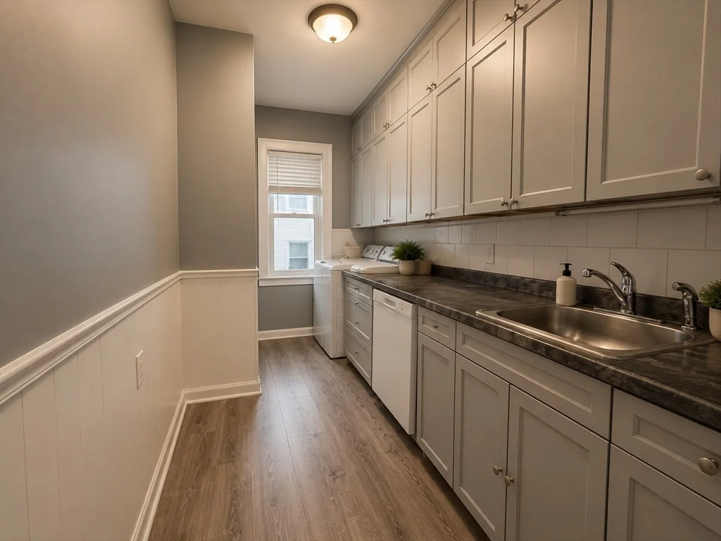 3 bed, 1 bath apartment for rent at 2 View St Unit Unit 1, Worcester — photo 8 of 10