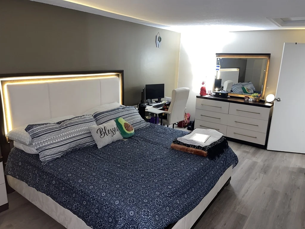 1 bed, 1 bath apartment for rent at 2 Village Hill Ln Unit 12, West Natick — photo 11 of 13
