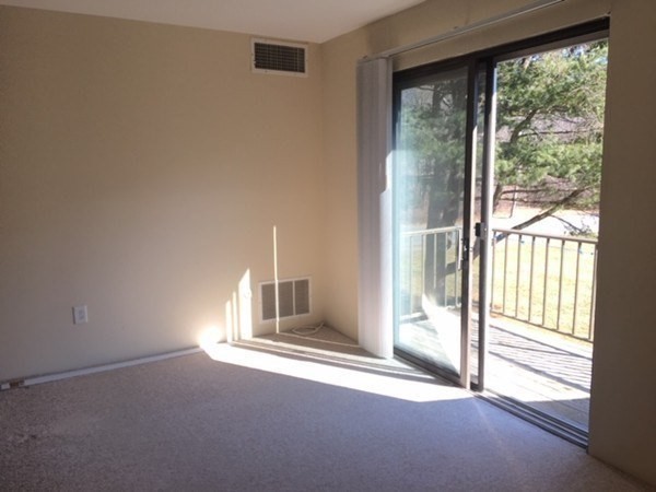 2 bed, 2 bath apartment for rent at 2 Village Way Unit 6, Natick — photo 13 of 14