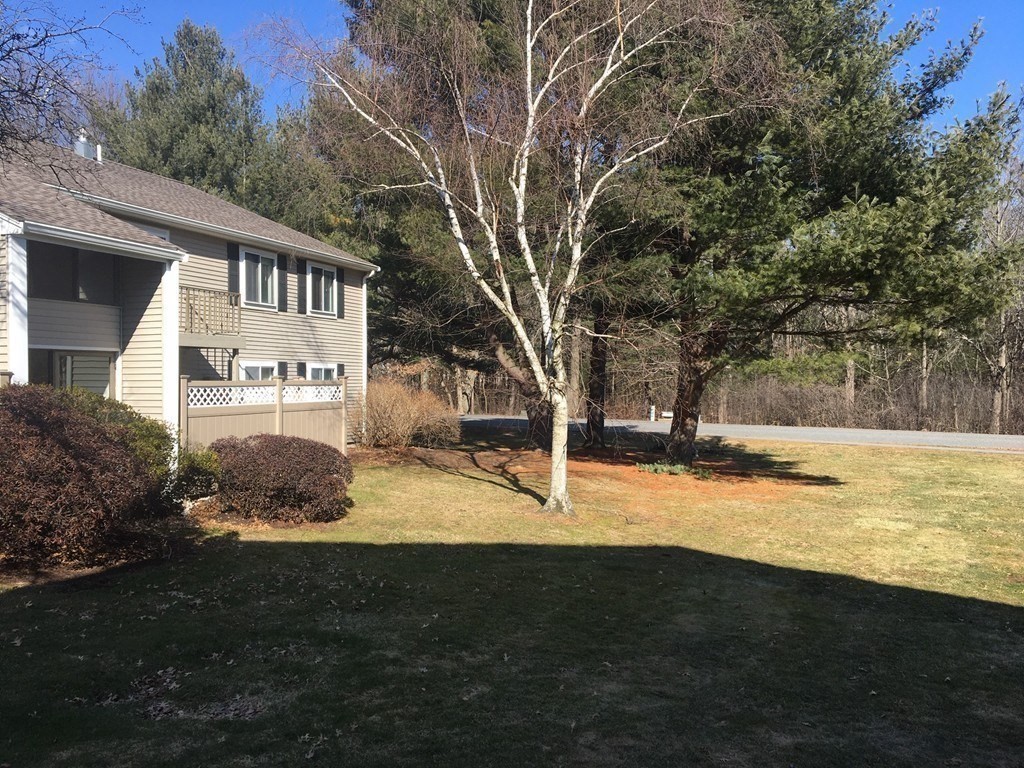 2 bed, 2 bath apartment for rent at 2 Village Way Unit 6, Natick — photo 2 of 14