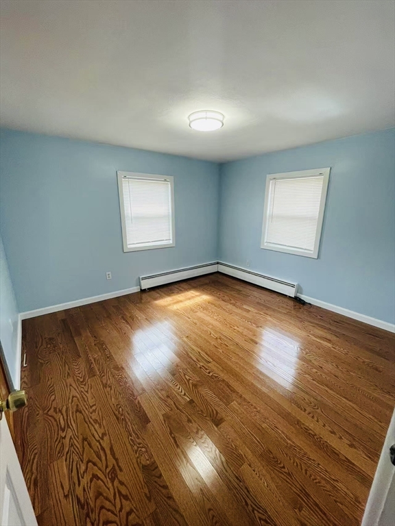 2 bed, 1 bath apartment for rent at 2 Walker Unit 2, Quincy — photo 3 of 6