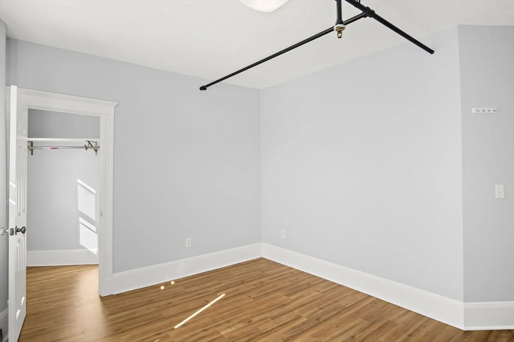 2 bed, 1 bath apartment for rent at 2 Walnut Unit 2, Dorchester — photo 11 of 12