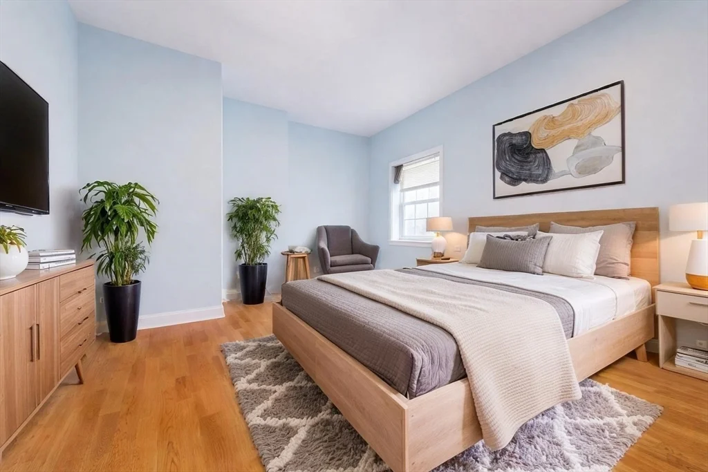 4 bed, 2 bath apartment for rent at 2 Ward Ct, South Boston — photo 7 of 9