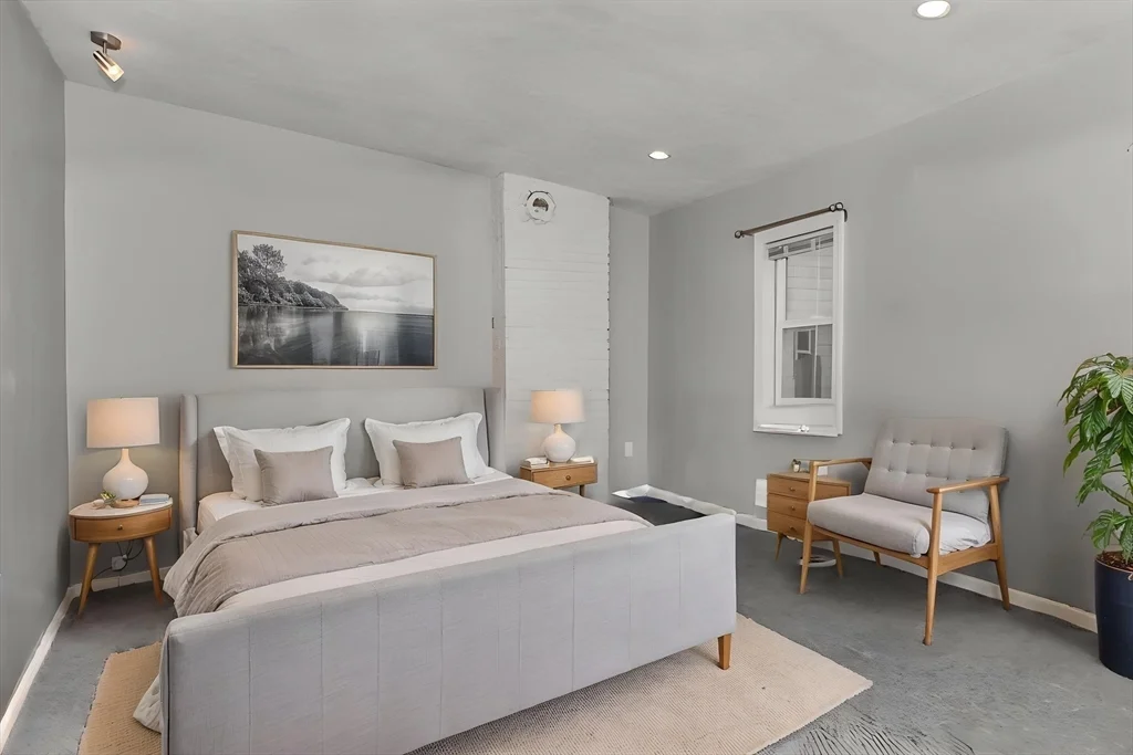 4 bed, 2 bath apartment for rent at 2 Ward Ct, South Boston — photo 9 of 9