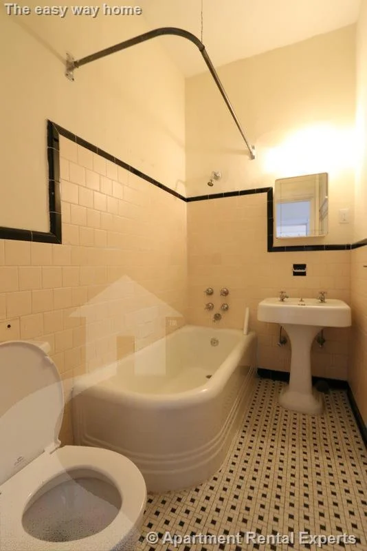 1 bed, 1 bath apartment for rent at 2 Ware St Unit 101, Harvard Square — photo 6 of 6