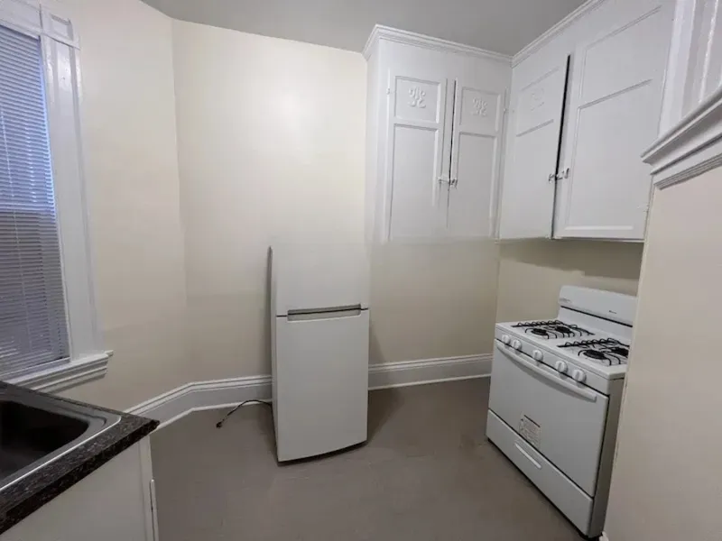1 bed, 1 bath apartment for rent at 2 Ware St Unit 111, Mid-Cambridge — photo 4 of 13