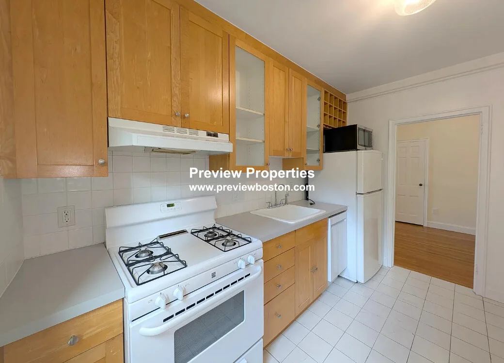 1 bed, 1 bath apartment for rent at 2 Ware St Unit 206P, Mid Cambridge — photo 7 of 7