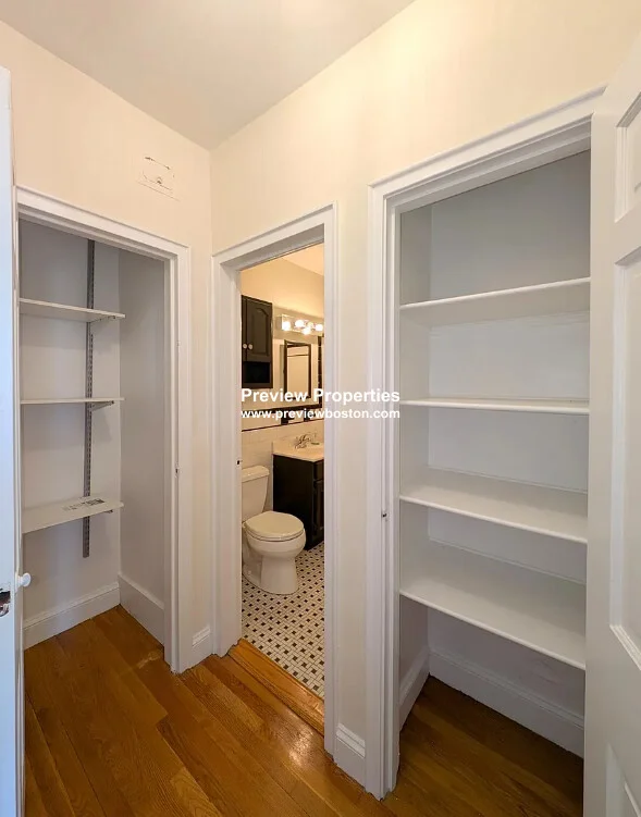 1 bed, 1 bath apartment for rent at 2 Ware St Unit 206P, Mid Cambridge — photo 4 of 7
