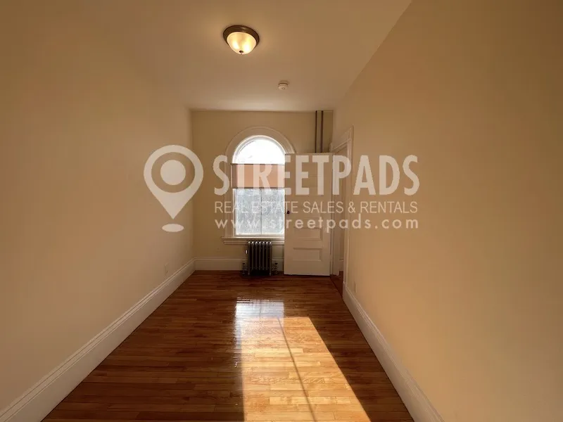 1 bed, 1 bath apartment for rent at 2 Ware St Unit 404, Mid Cambridge — photo 11 of 22