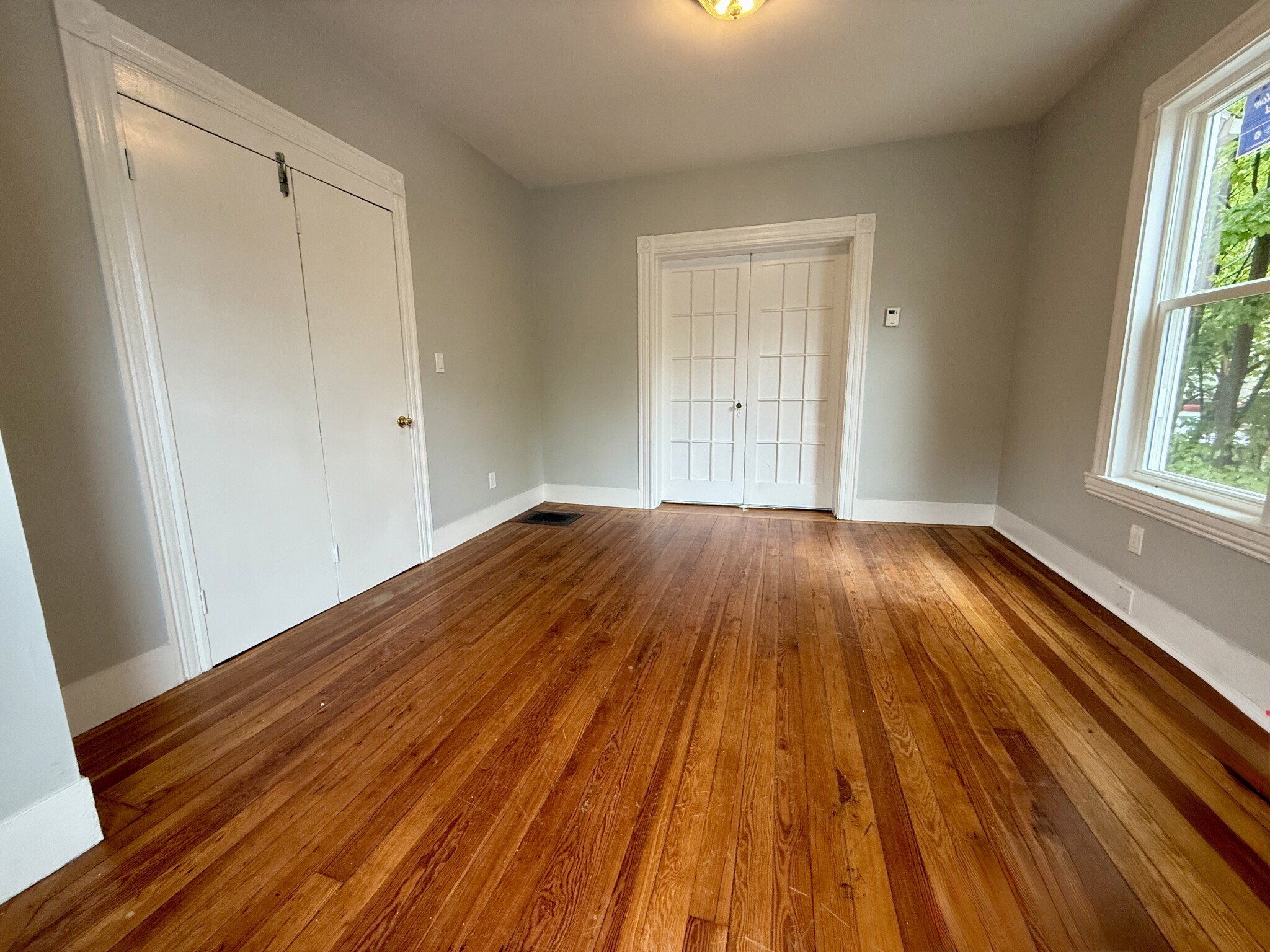 1 bed, 1 bath apartment for rent at 2 Wellington Ave Unit 1, Banks Square — photo 6 of 9