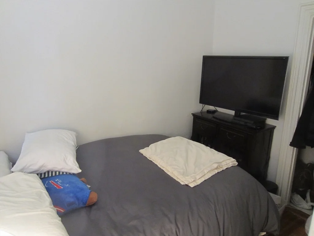 1 bed, 1 bath apartment for rent at 2 Wellington St Unit 3, South End — photo 10 of 12