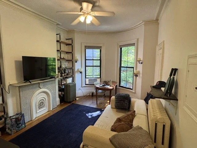 1 bed, 1 bath apartment for rent at 2 Wellington St Unit 5, South End — photo 1 of 17