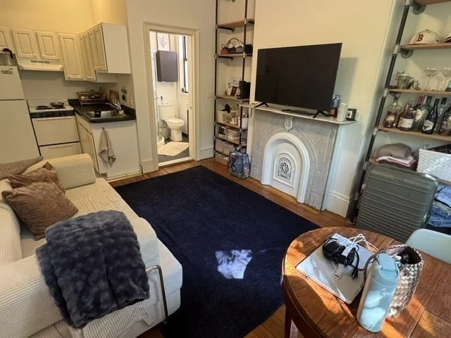 1 bed, 1 bath apartment for rent at 2 Wellington St Unit 5, South End — photo 5 of 17