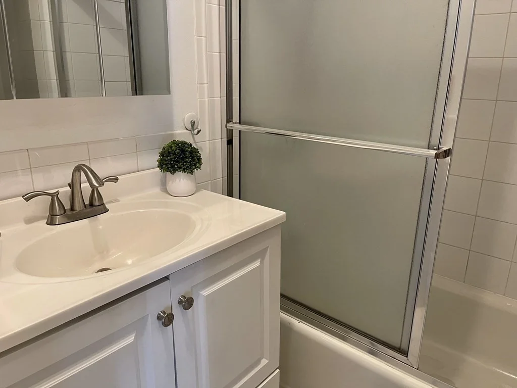 1 bed, 1 bath apartment for rent at 2 Wellington Ter Unit 1, Brookline — photo 11 of 13